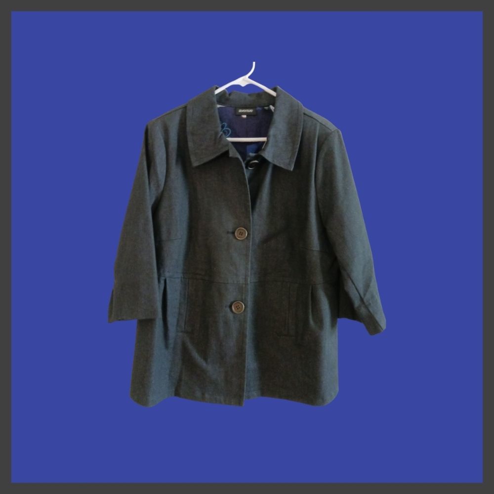 Avenue jacket size 16